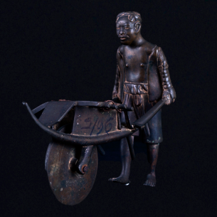 Tượng: Người đẩy xe